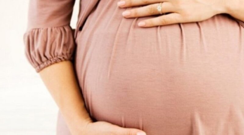 Gravidanza e aborto: responsabilizzare i giovani, che scelgano la vita!